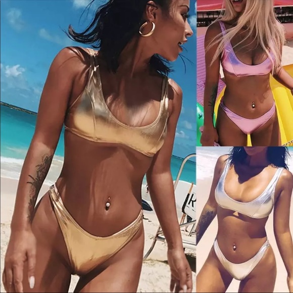Boohoo Other - Gold Metallic two piece cheeky swim